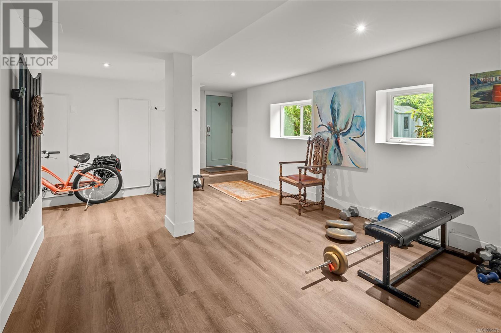 2620 Margate Avenue, Oak Bay