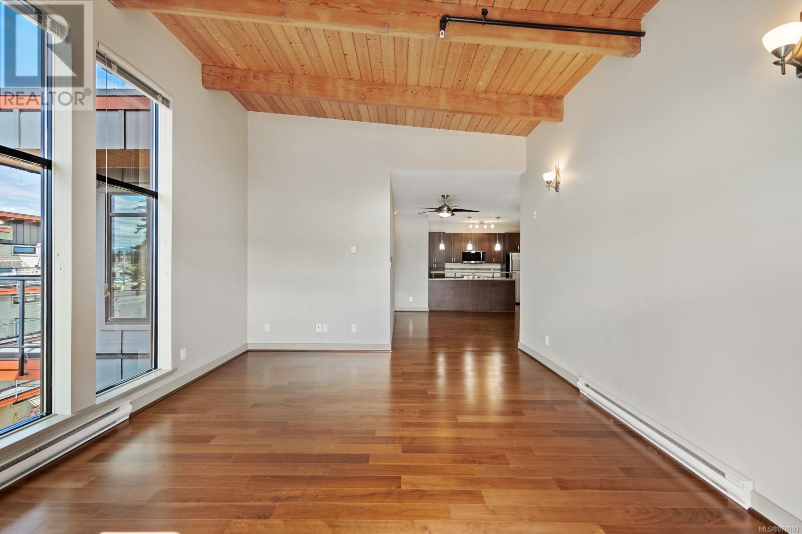 144 2300 Mansfield Dr, Courtenay real estate listing 978893