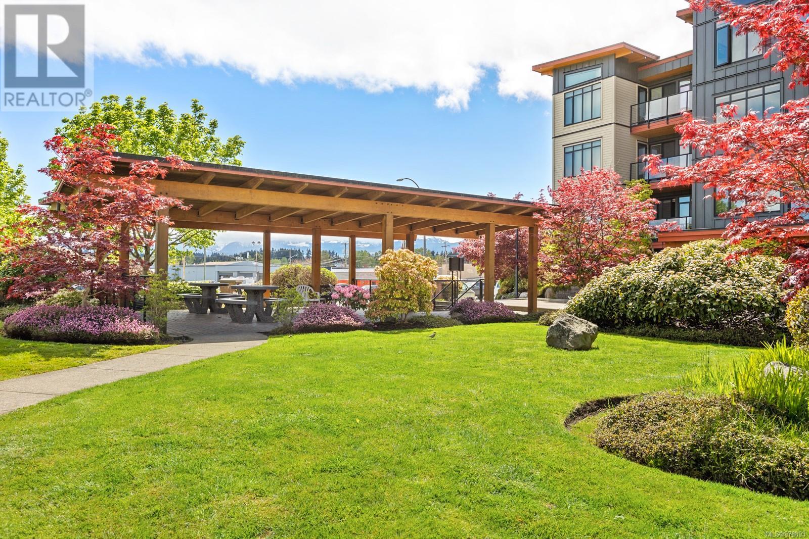 144 2300 Mansfield Dr, Courtenay real estate listing 978893