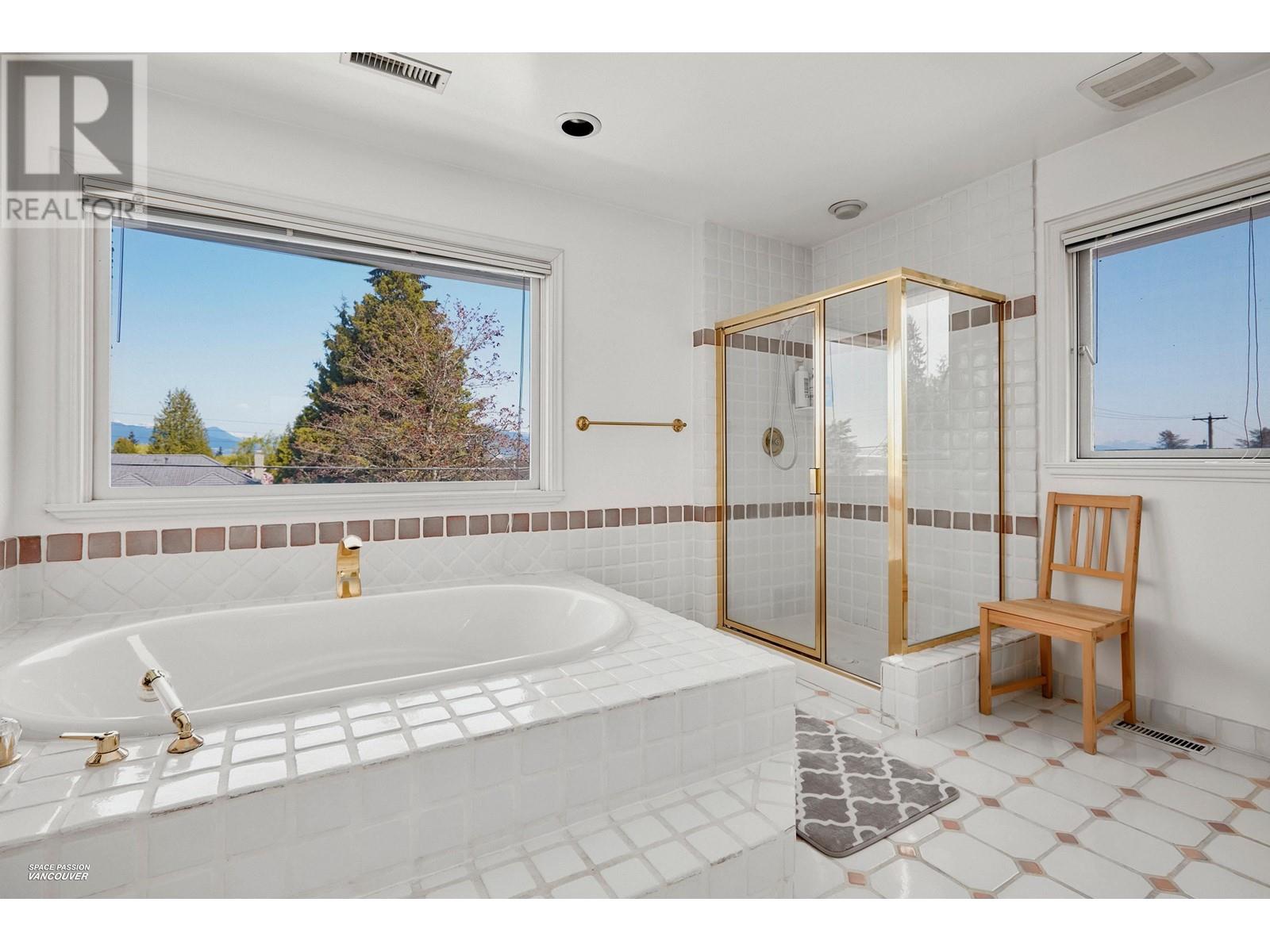 Photo 16 of 1355 W 33rd Avenue, Vancouver BC