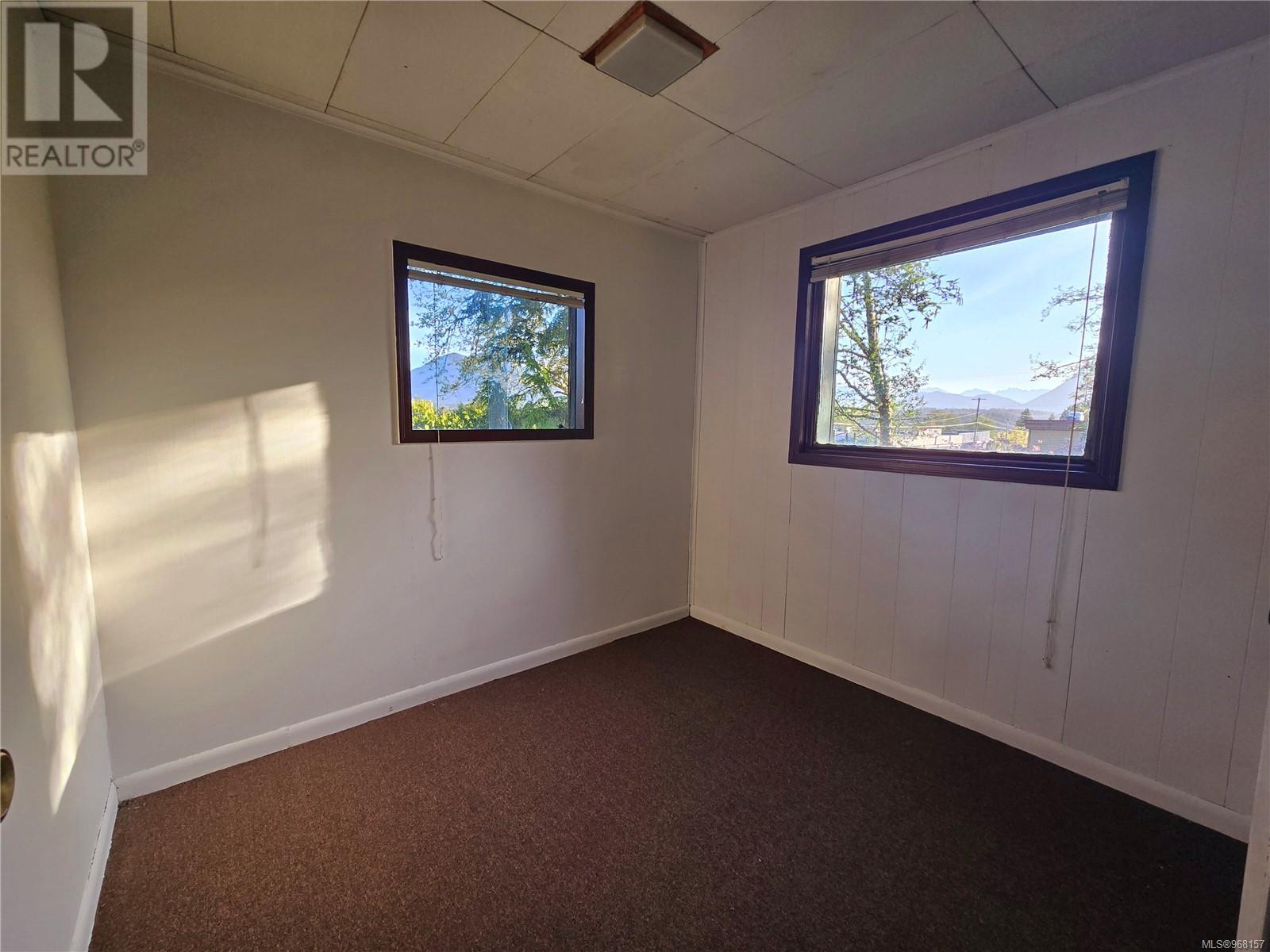 251 Campbell St, Tofino