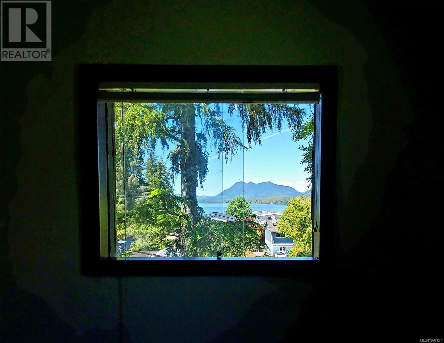 251 Campbell St, Tofino