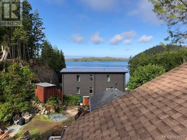251 Campbell St, Tofino