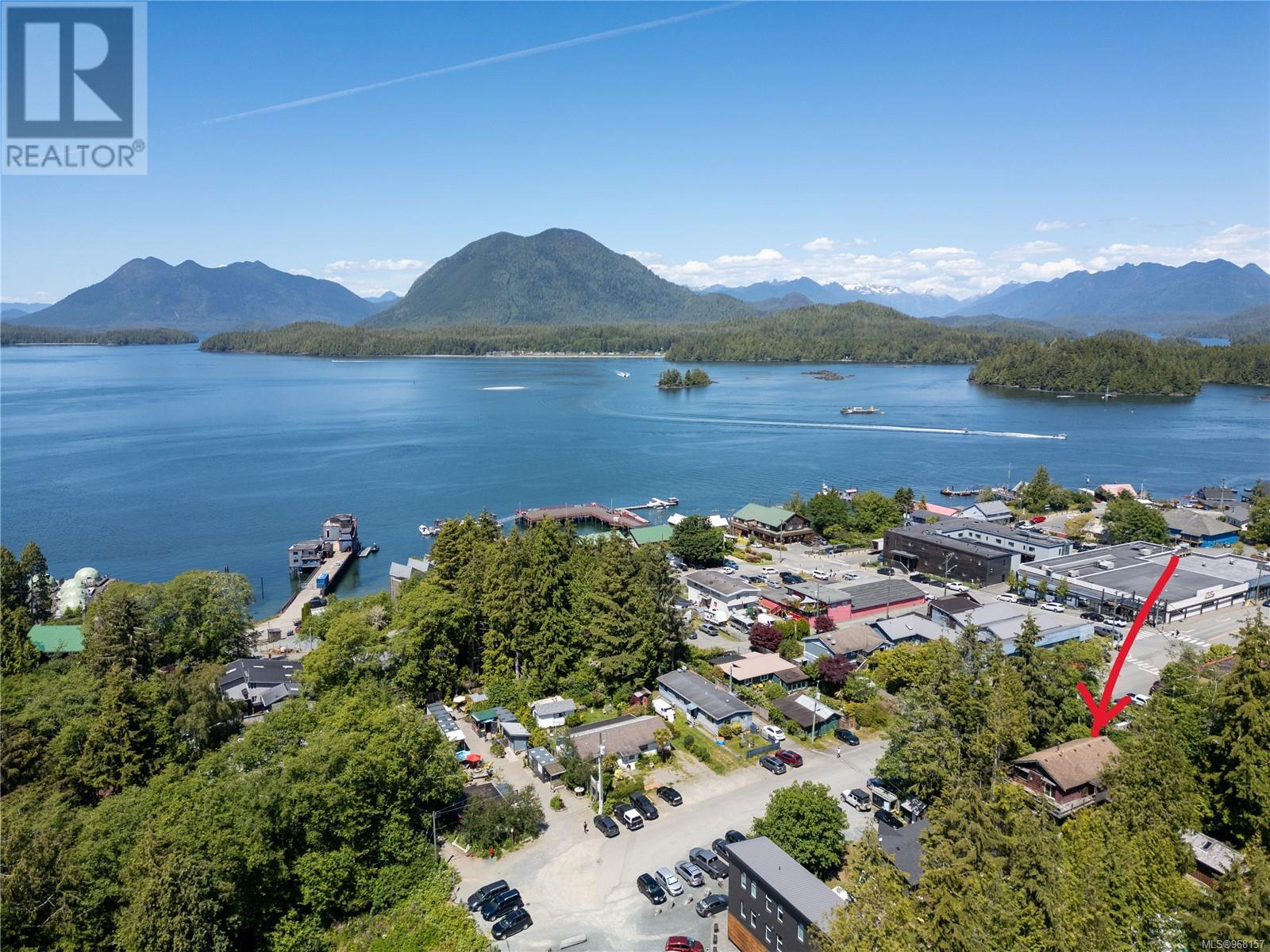 251 Campbell St, Tofino