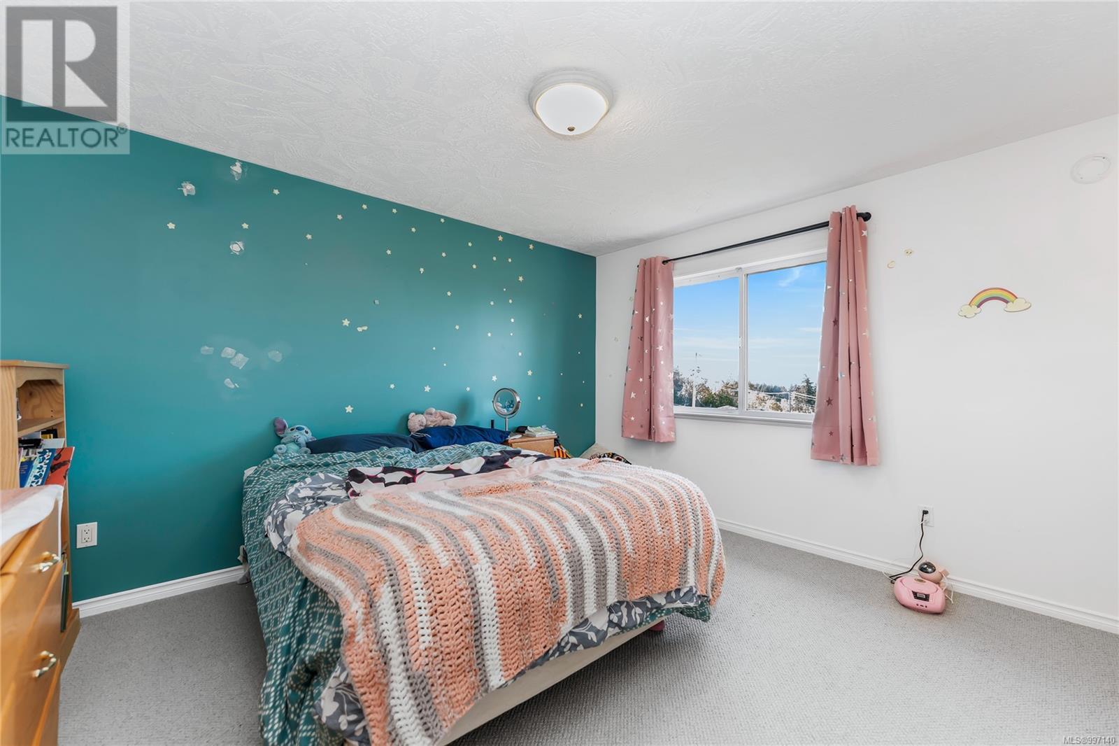 517 Louise Rd, Ladysmith