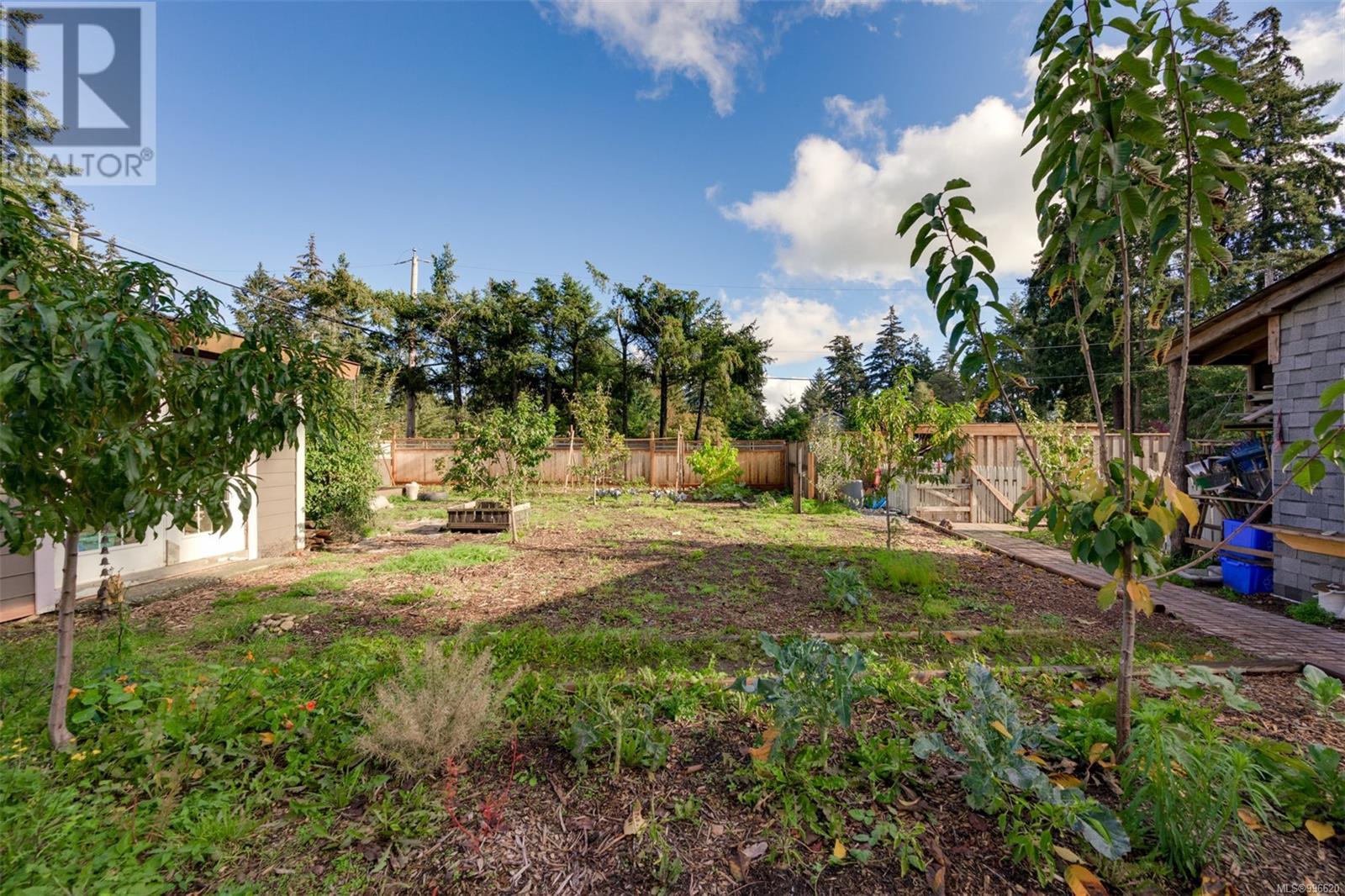  2329/2333 Sooke Road, Colwood