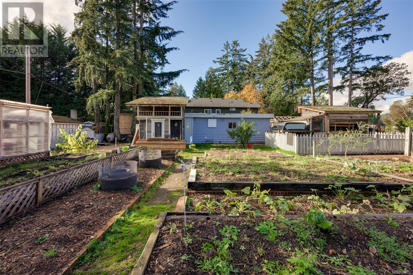  2329/2333 Sooke Road, Colwood