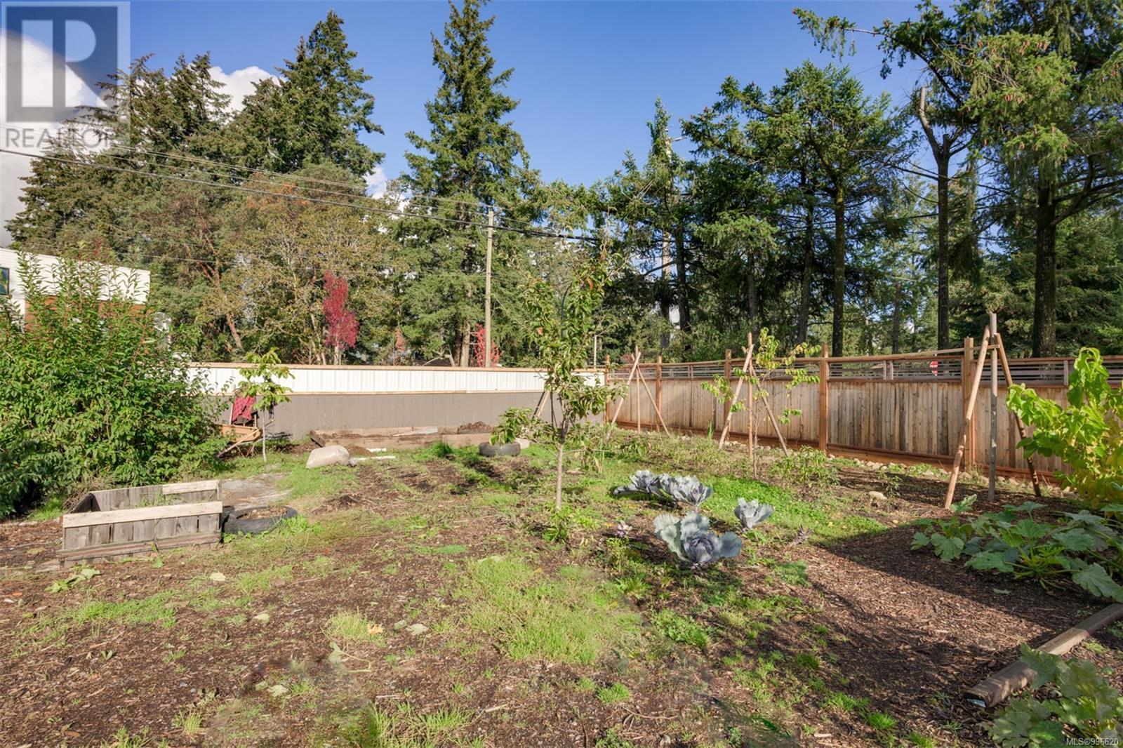  2329/2333 Sooke Road, Colwood