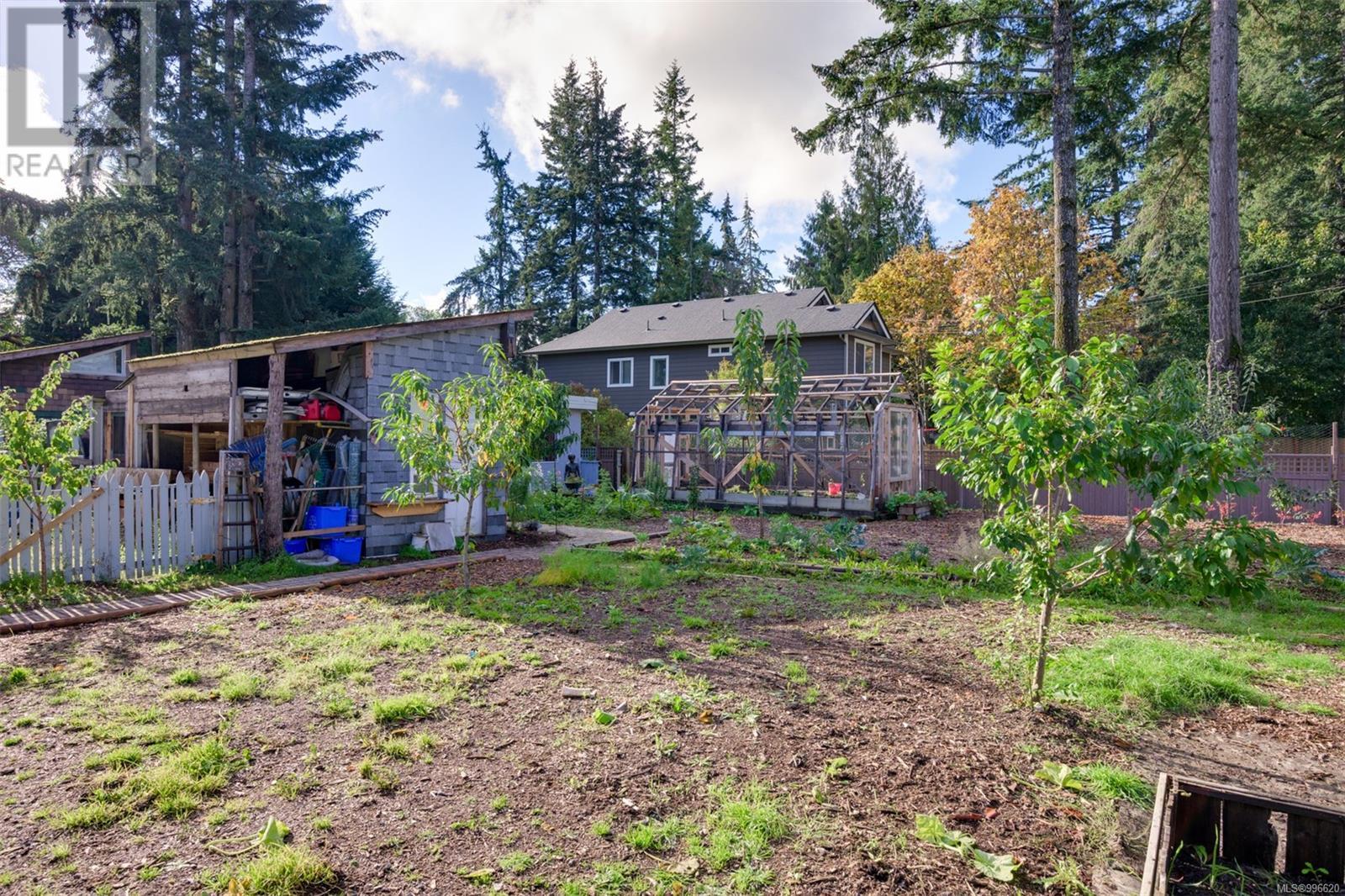  2329/2333 Sooke Road, Colwood