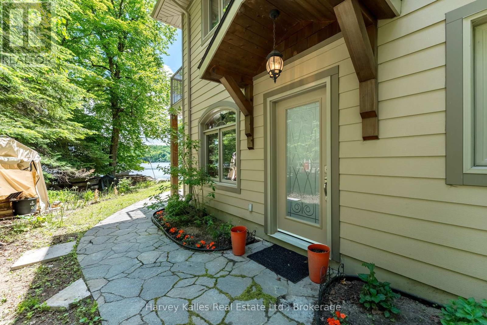 Photo 14 of 9 1161 Sandwood Road, Muskoka Lakes ON