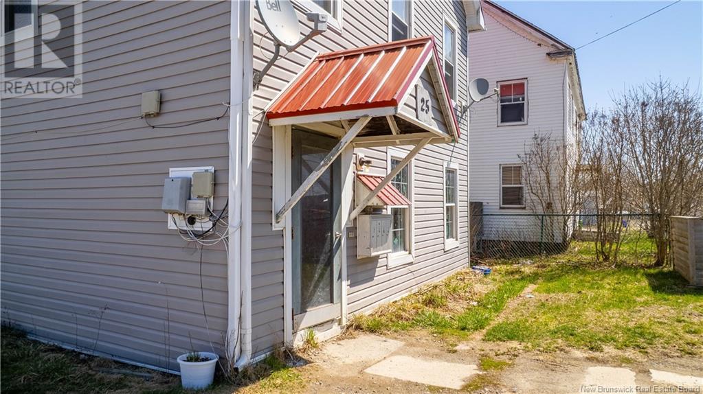 25 Pleasant Street - 4