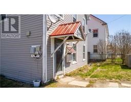 25 Pleasant Street, photo 4