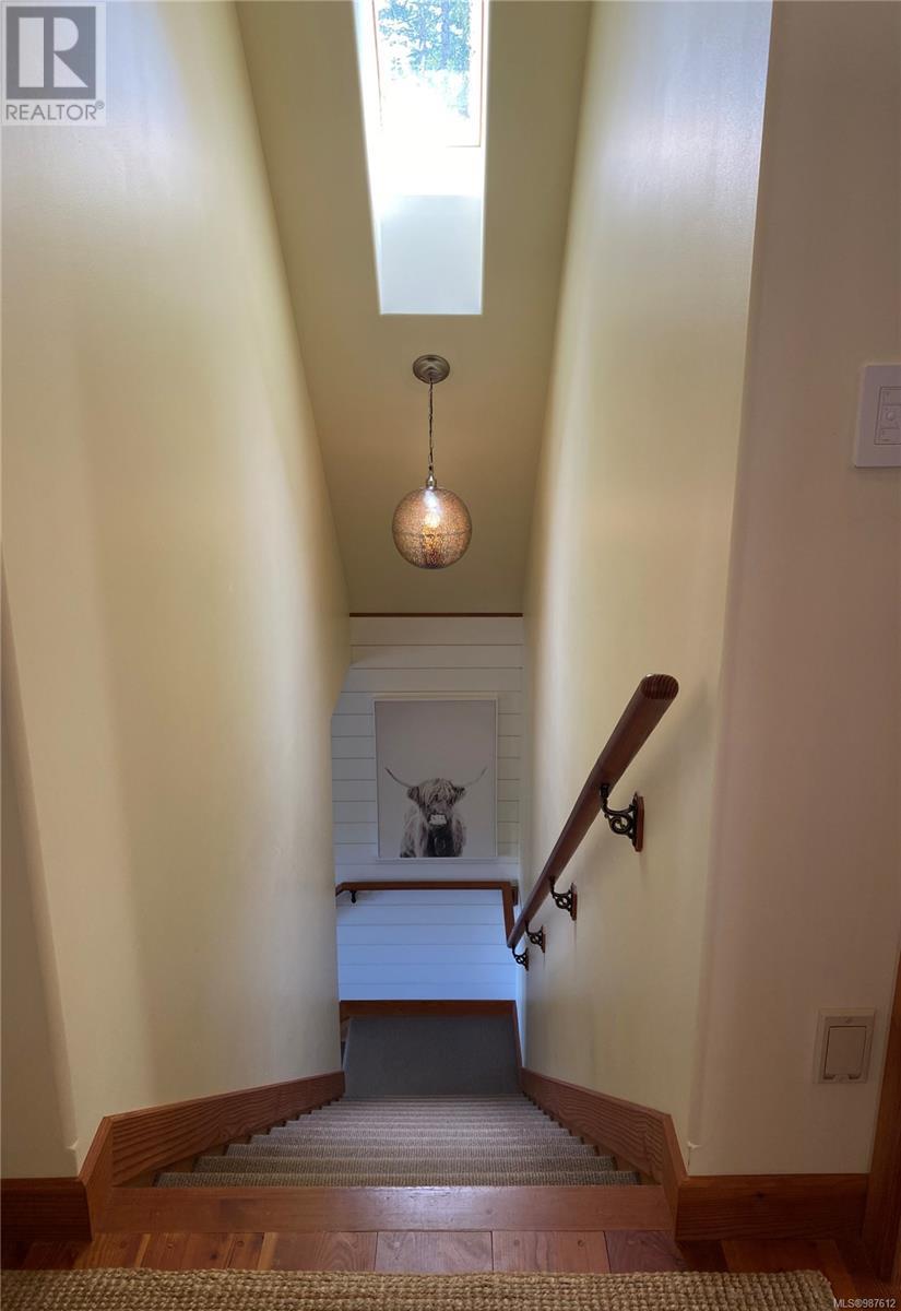 3711 Compass Crescent, Pender Island