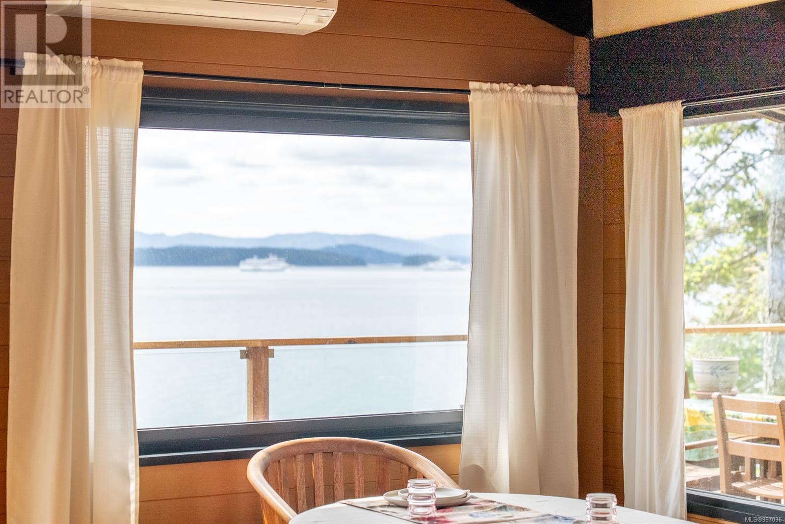  2715 Anchor Way, Pender Island