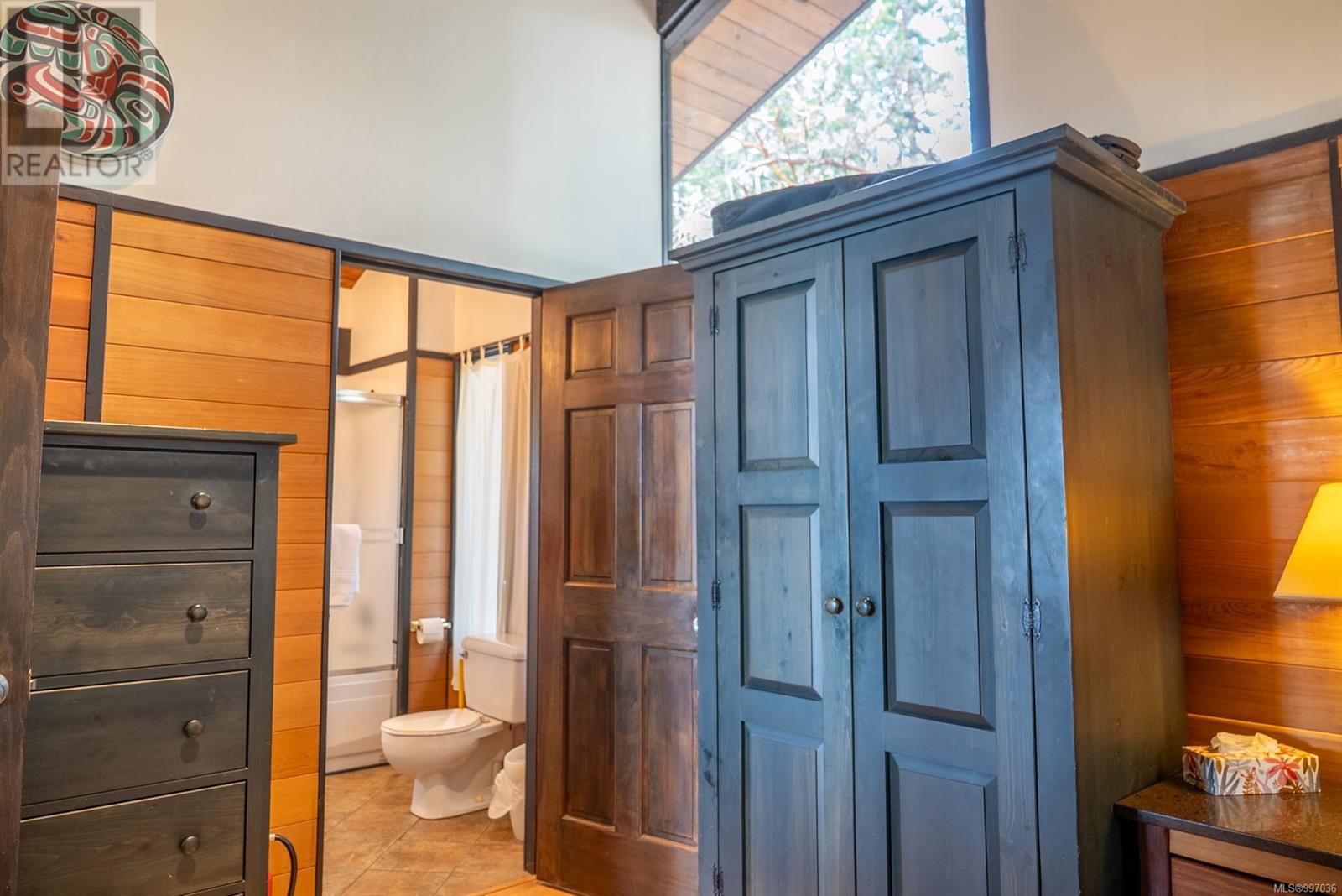  2715 Anchor Way, Pender Island