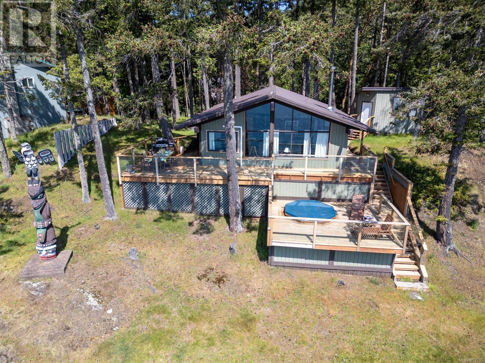  2715 Anchor Way, Pender Island