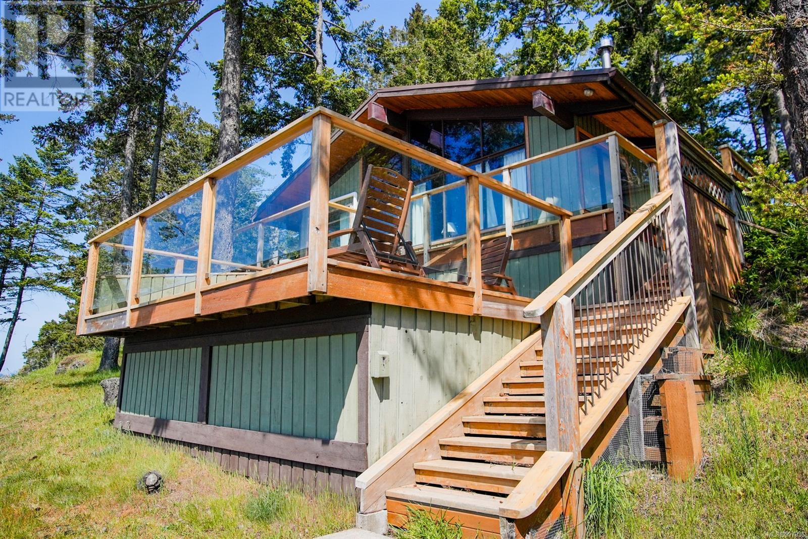  2715 Anchor Way, Pender Island