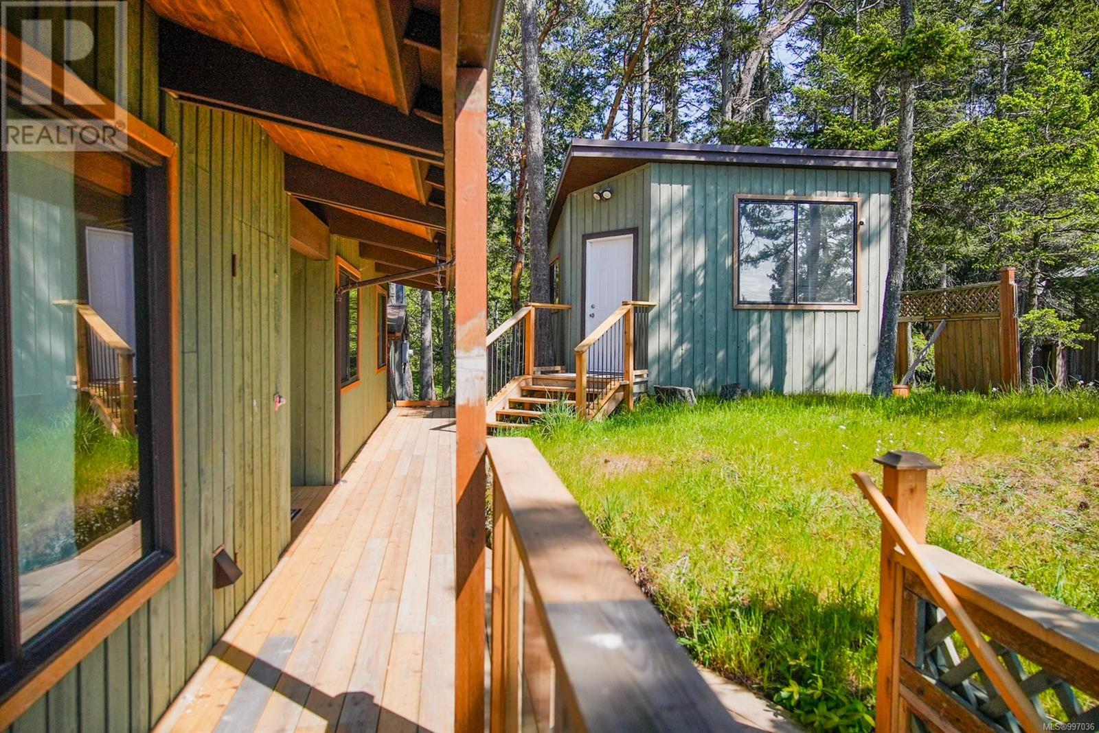  2715 Anchor Way, Pender Island