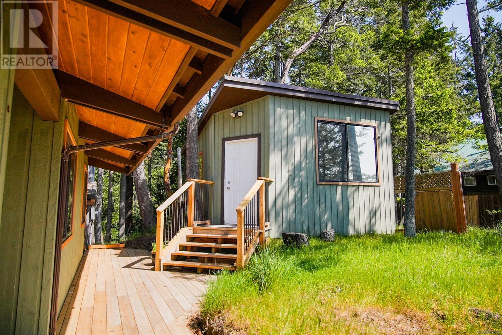  2715 Anchor Way, Pender Island