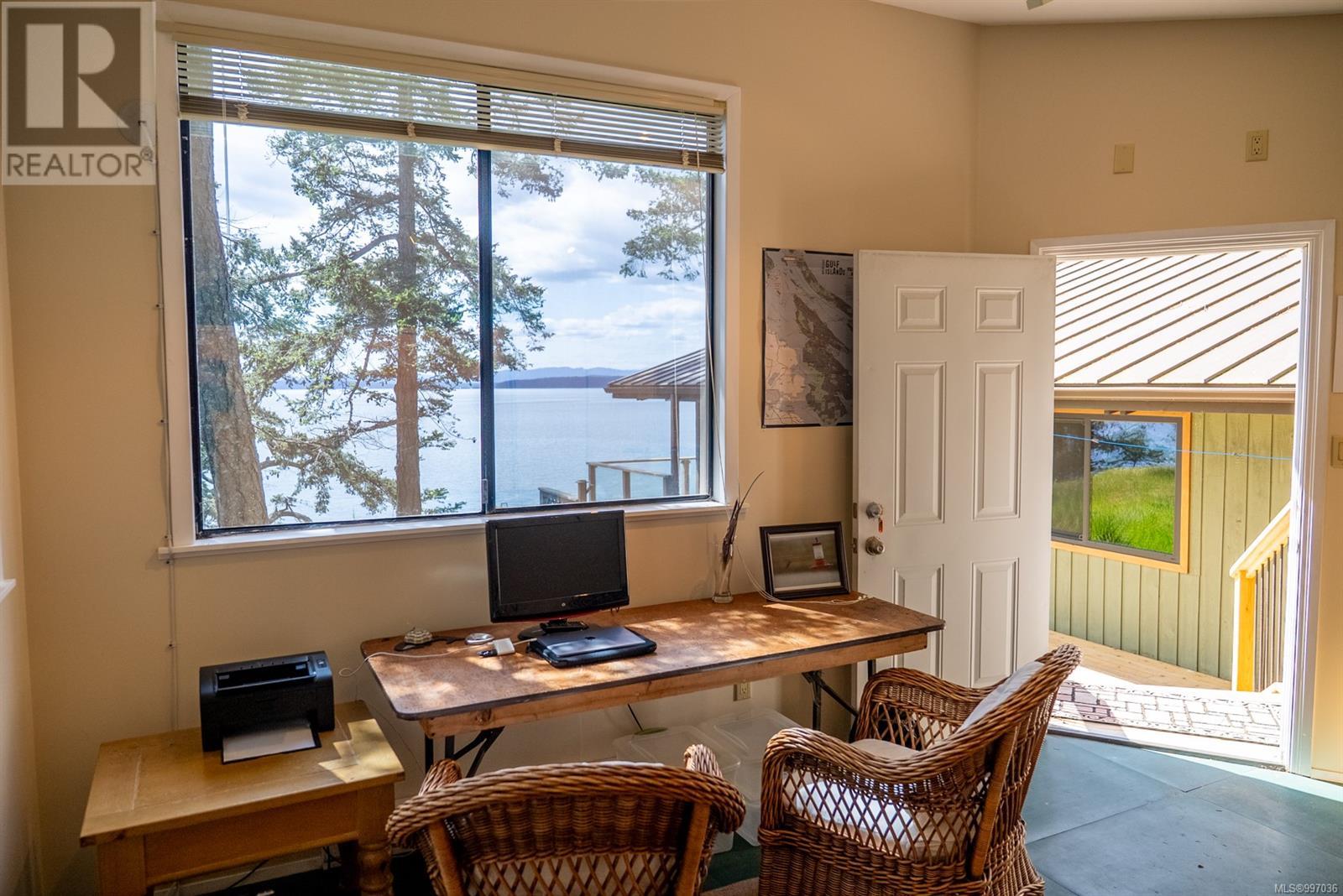  2715 Anchor Way, Pender Island