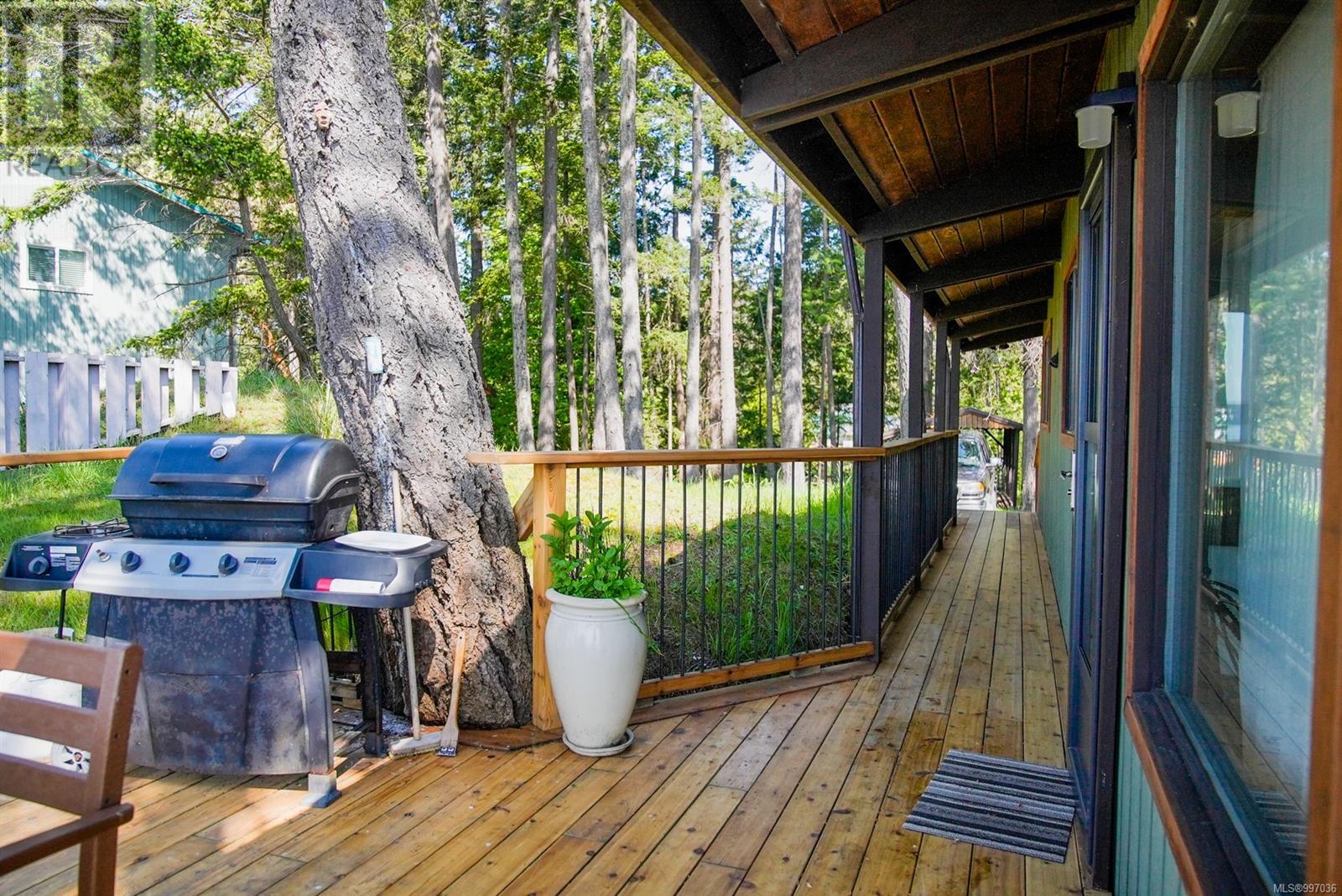  2715 Anchor Way, Pender Island