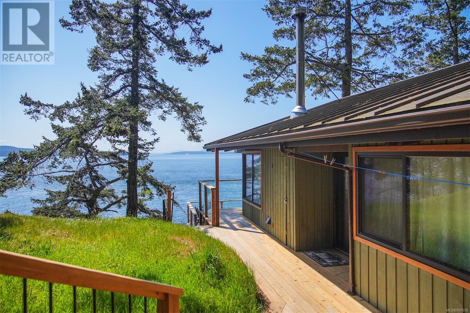  2715 Anchor Way, Pender Island