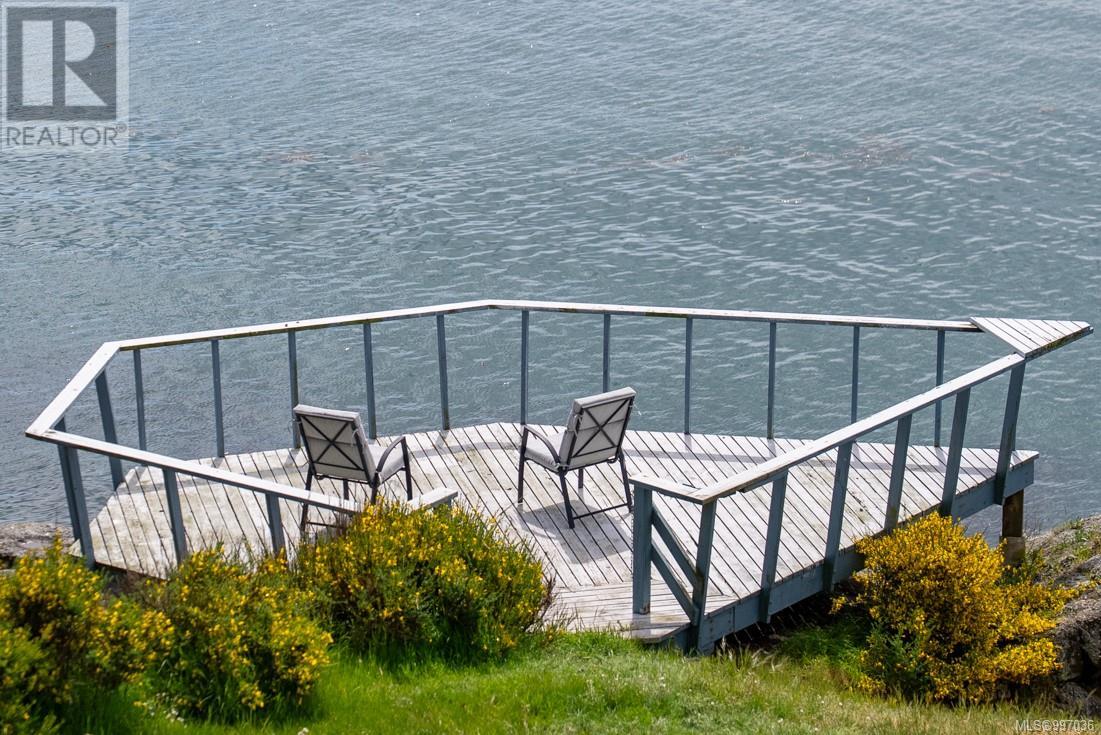 2715 Anchor Way, Pender Island