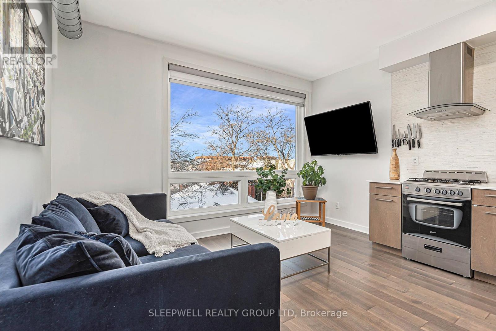 Photo 7 of 304 22 Perkins Street, Ottawa ON