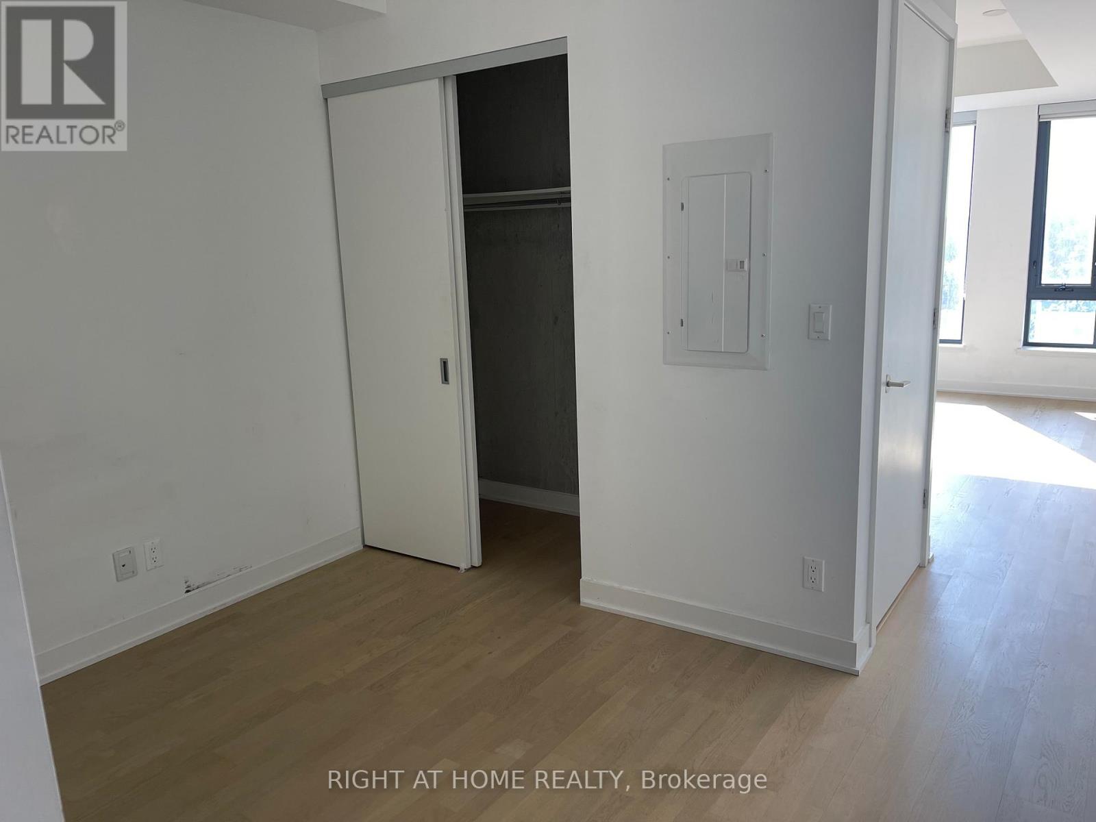 Photo 5 of 705 203 Catherine Street, Ottawa ON