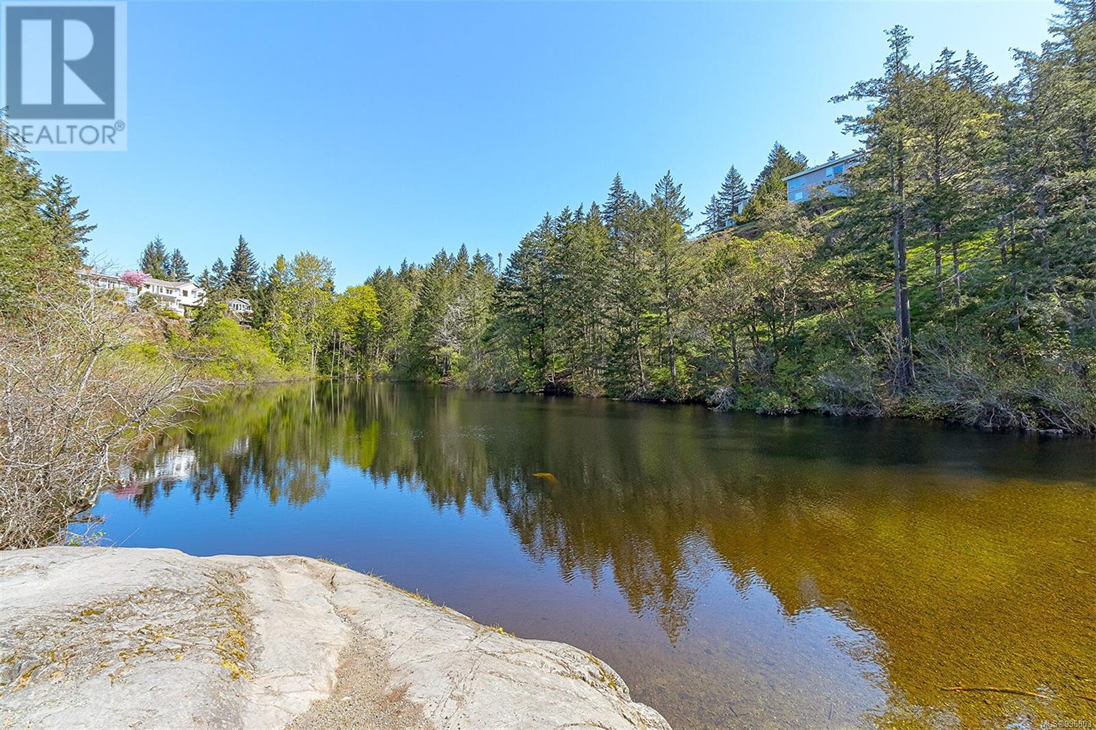 3531 Sun Hills, Langford