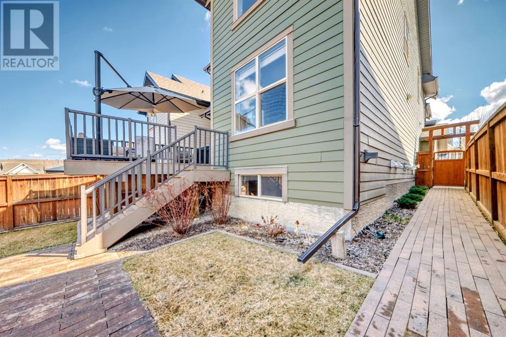 22 Riviera Place, Cochrane, Alberta