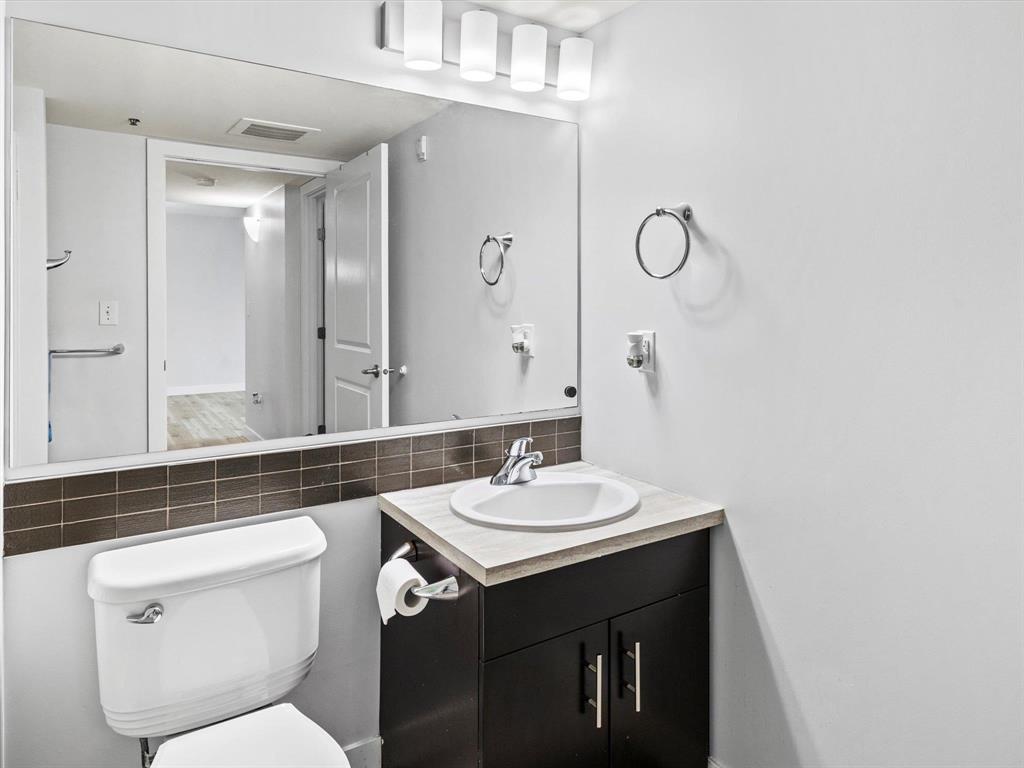 Photo 20 of 317 235 Bridgeland Drive S, Winnipeg MB