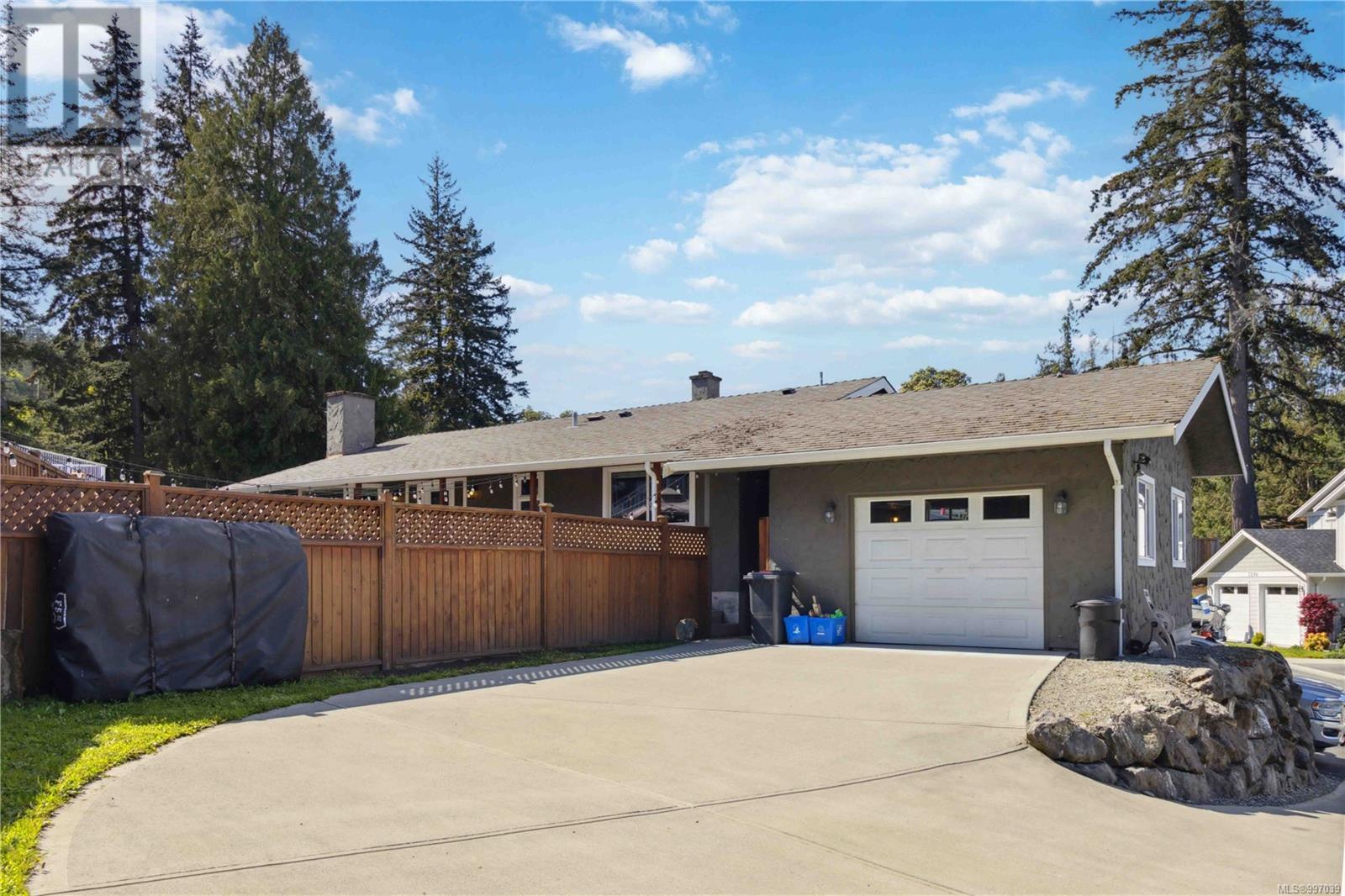 3299 Marty Lane, Colwood