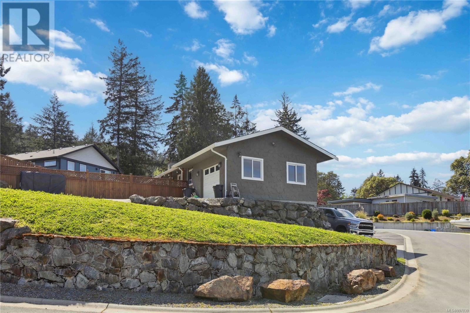 3299 Marty Lane, Colwood