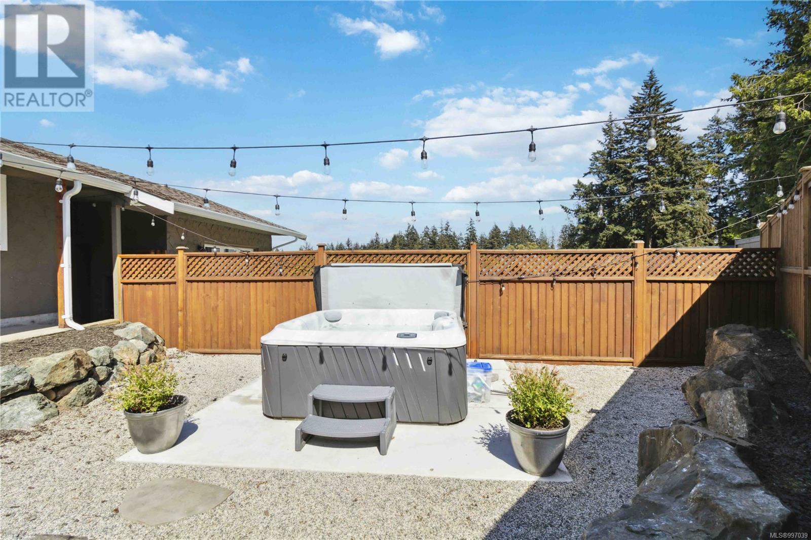3299 Marty Lane, Colwood