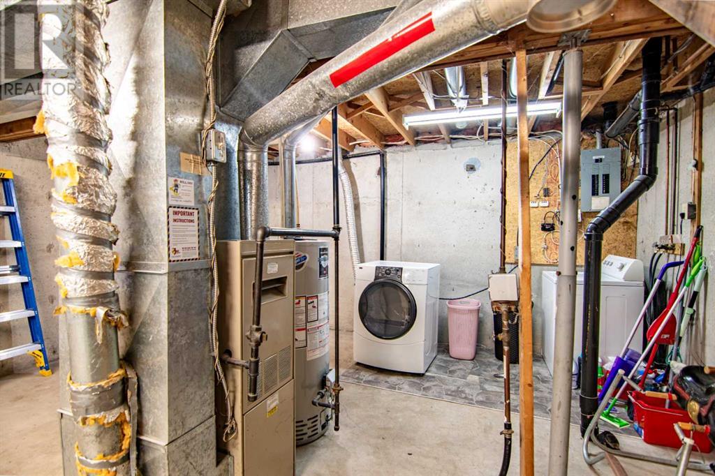 48 McBlane Close, Red Deer