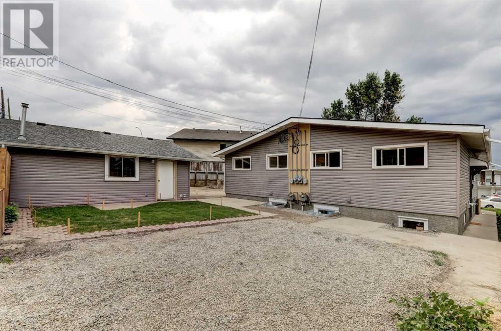 Single Family House Bungalow for Sale in   Avenue NE Winston Heights/Mountview Calgary 