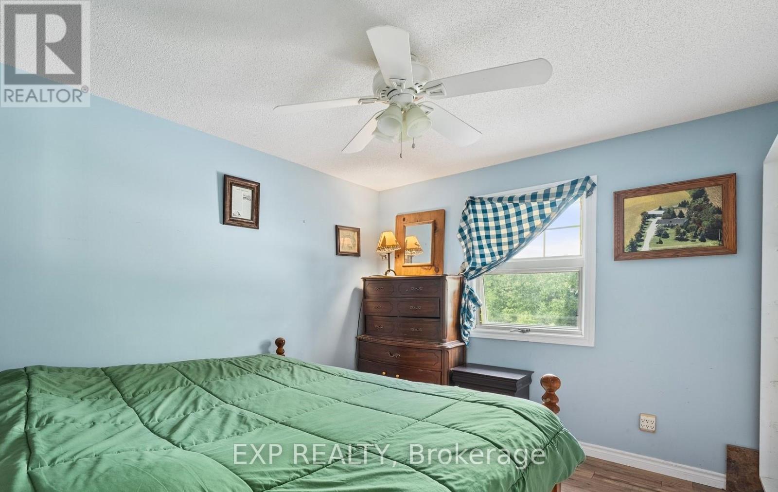 Photo 19 of 255 Victoria Road, Georgina ON