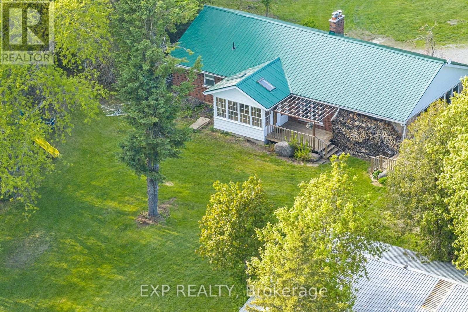 Photo 25 of 255 Victoria Road, Georgina ON