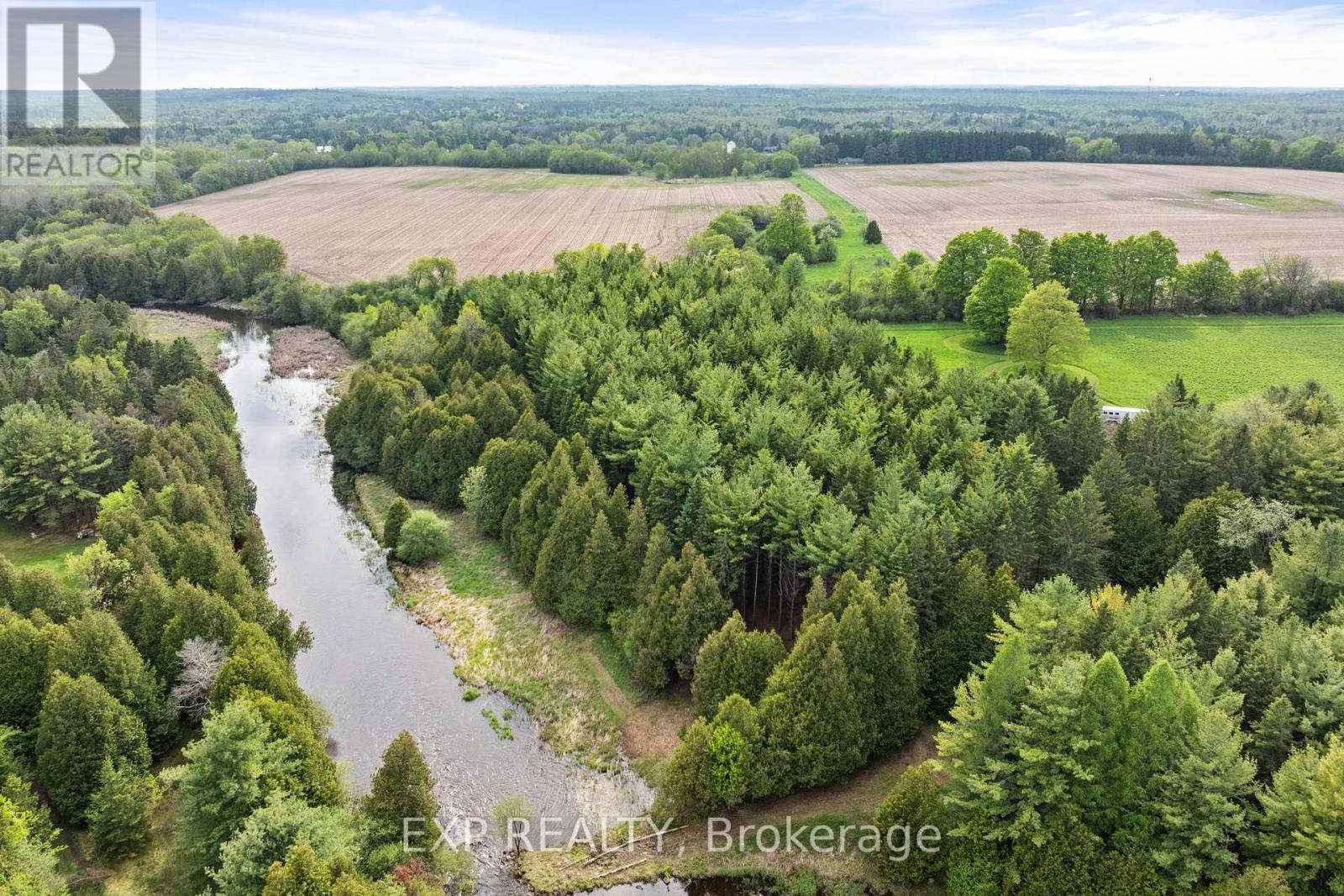 Photo 2 of 255 Victoria Road, Georgina ON