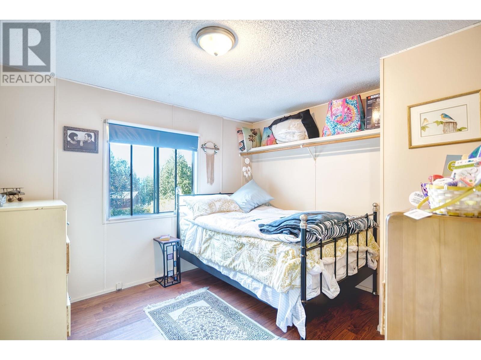 1106 A & B GLADWIN TRAIL ROAD, Roberts Creek