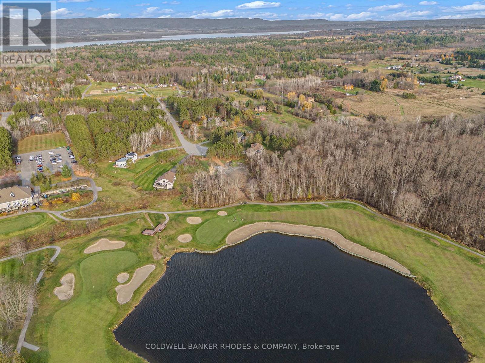 Photo 11 of 133 Pine Valley Court, Ottawa ON