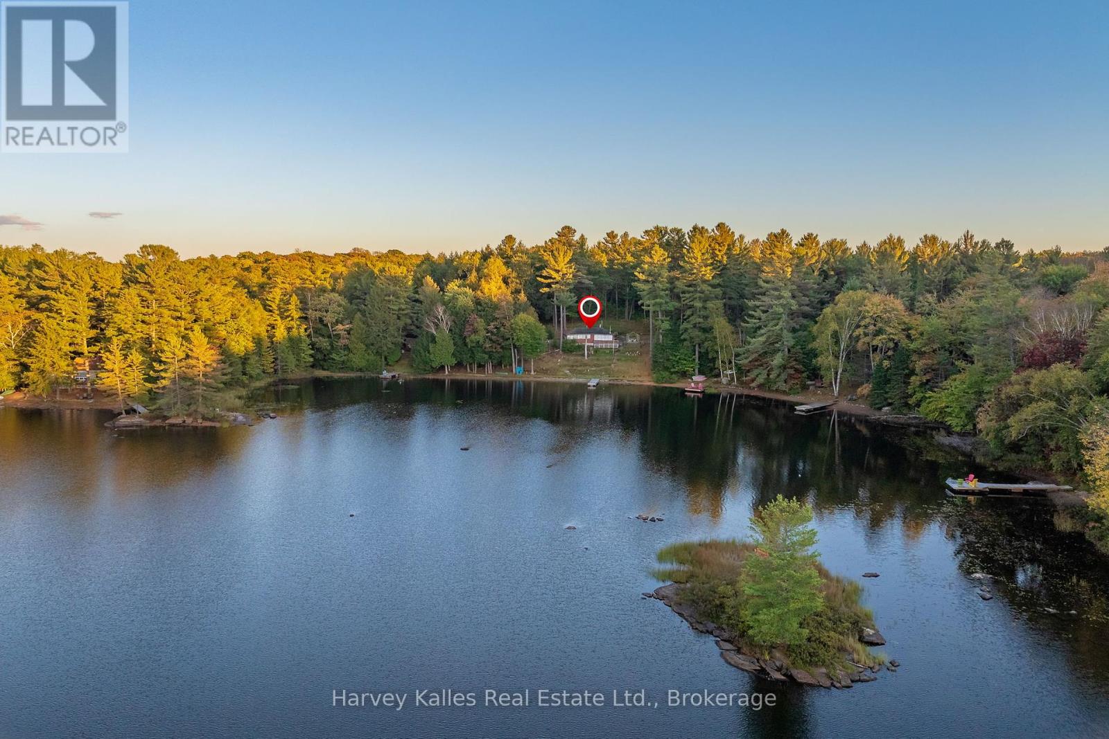 Photo 3 of 2 1028 South Tooke Lake Road, Lake Of Bays ON