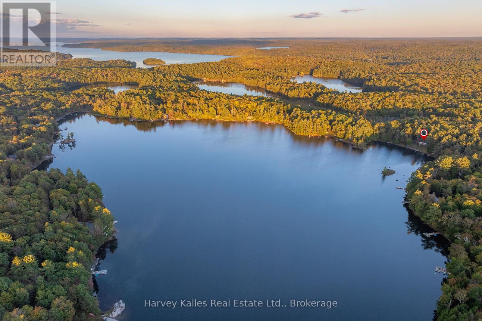 Photo 4 of 2 1028 South Tooke Lake Road, Lake Of Bays ON