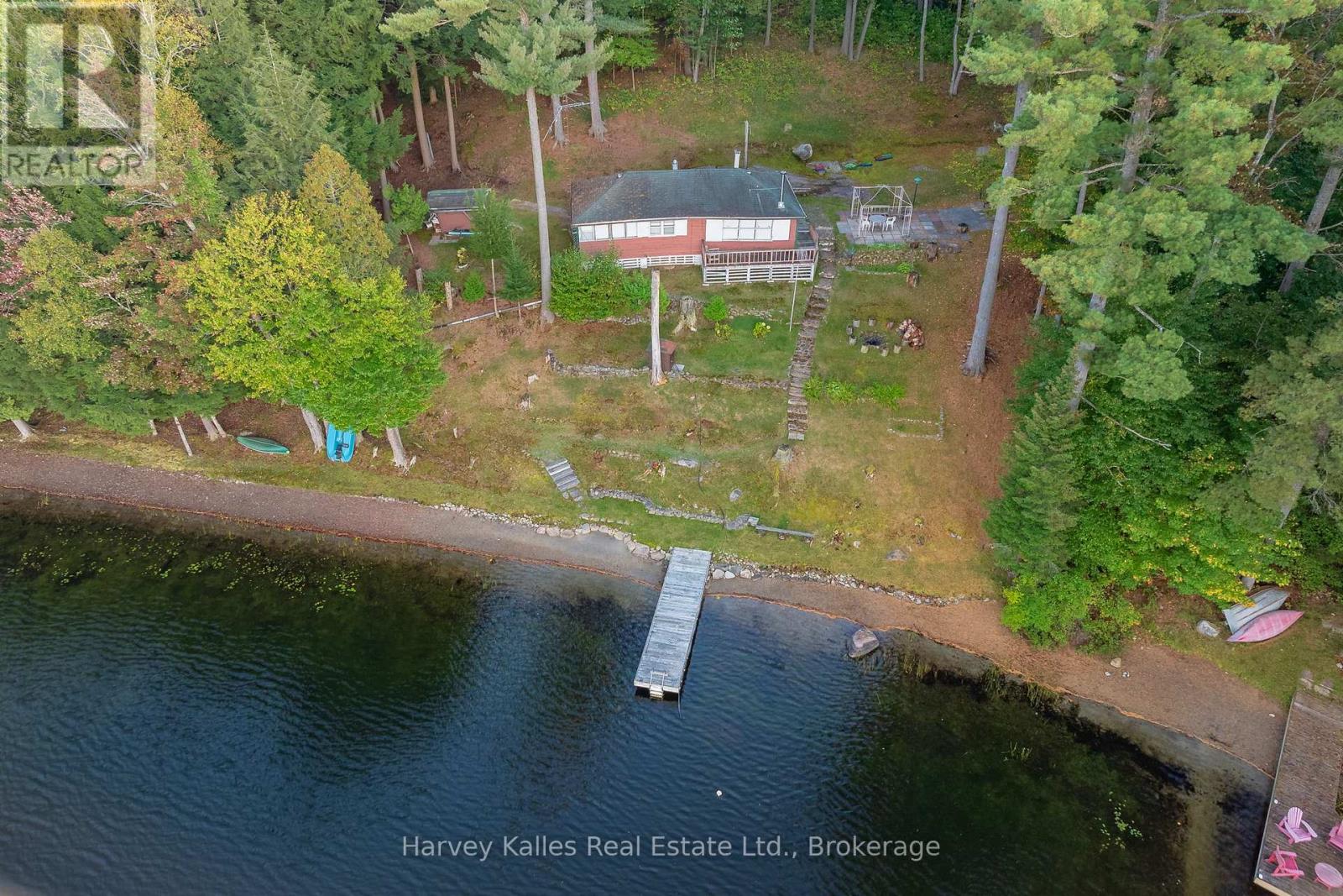Photo 5 of 2 1028 South Tooke Lake Road, Lake Of Bays ON