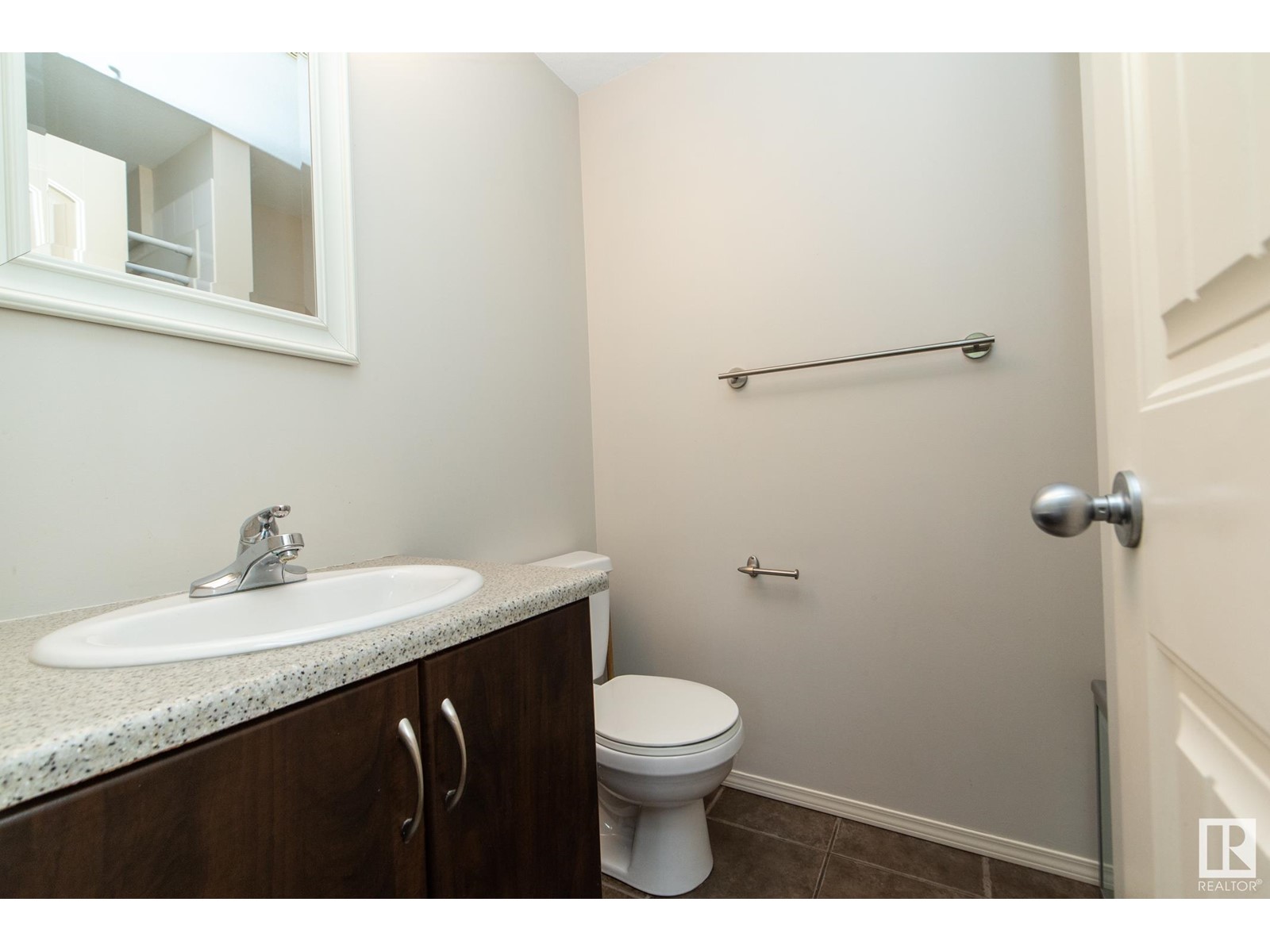 #10 9856 83 AV NW, Edmonton