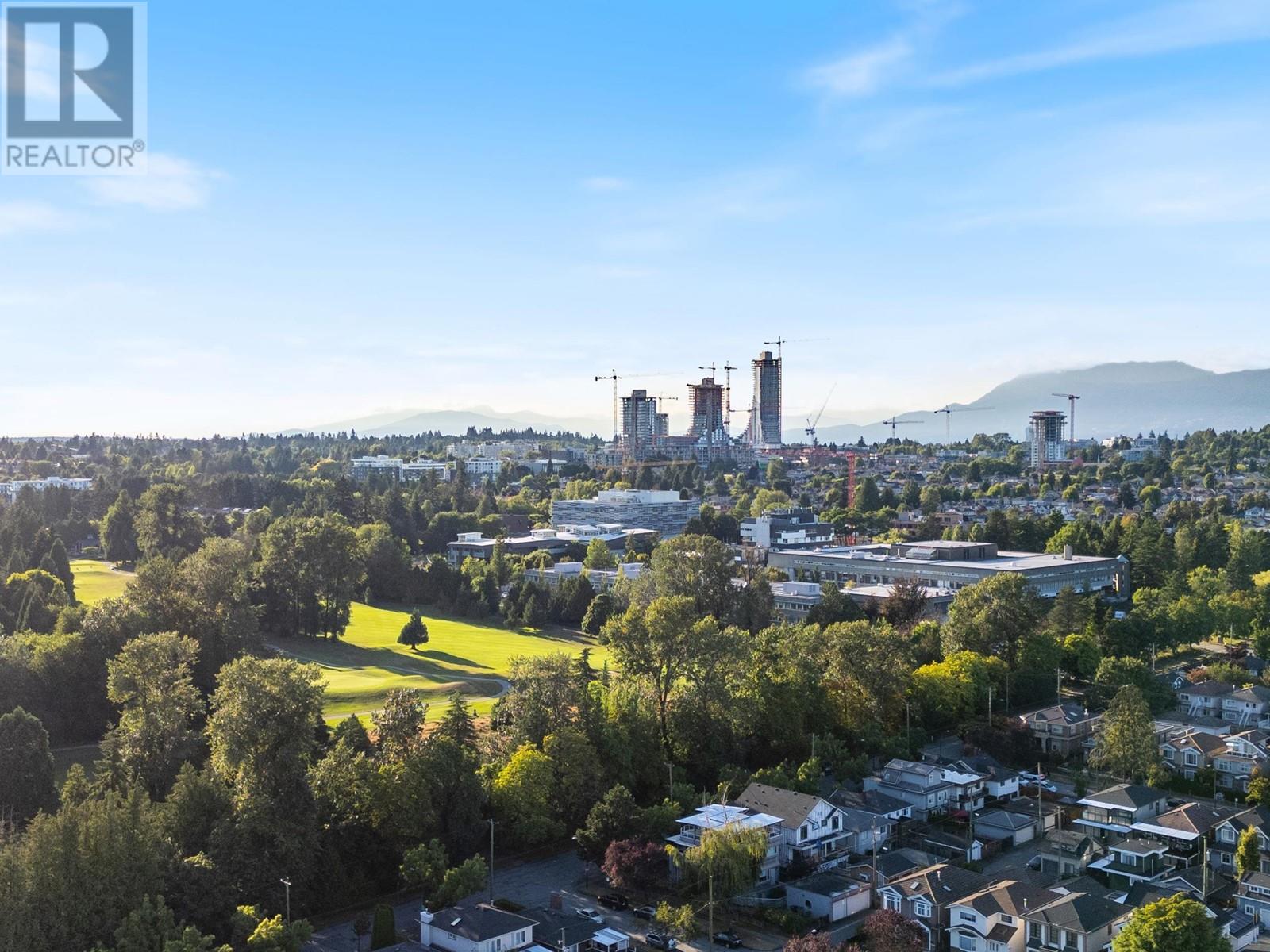 Photo 23 of 36 E 54th Avenue, Vancouver BC