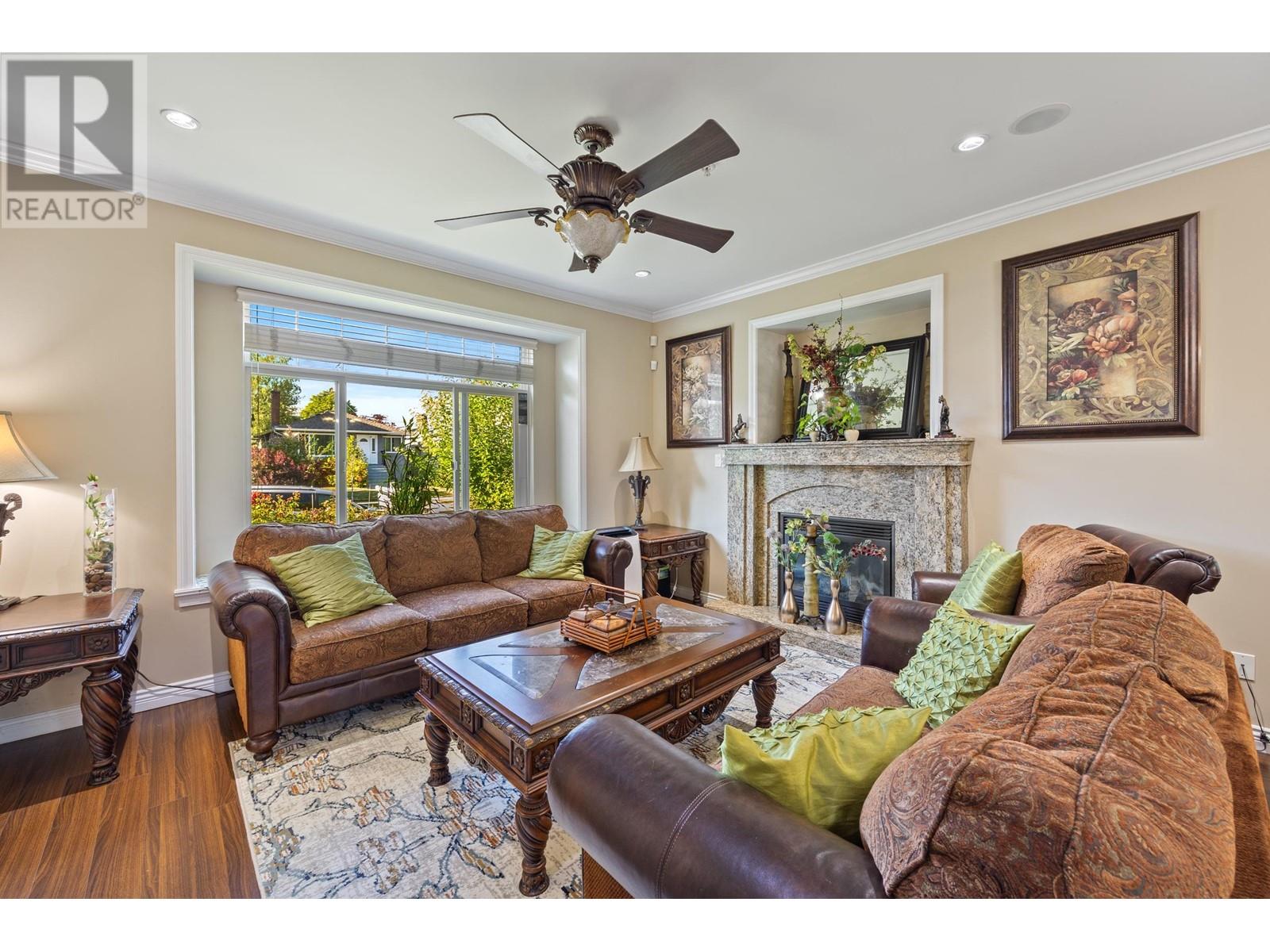 Photo 19 of 36 E 54th Avenue, Vancouver BC