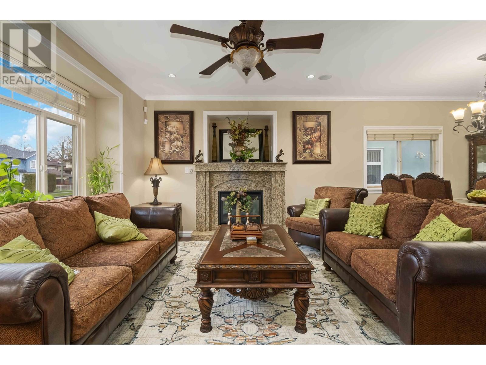 Photo 12 of 36 E 54th Avenue, Vancouver BC