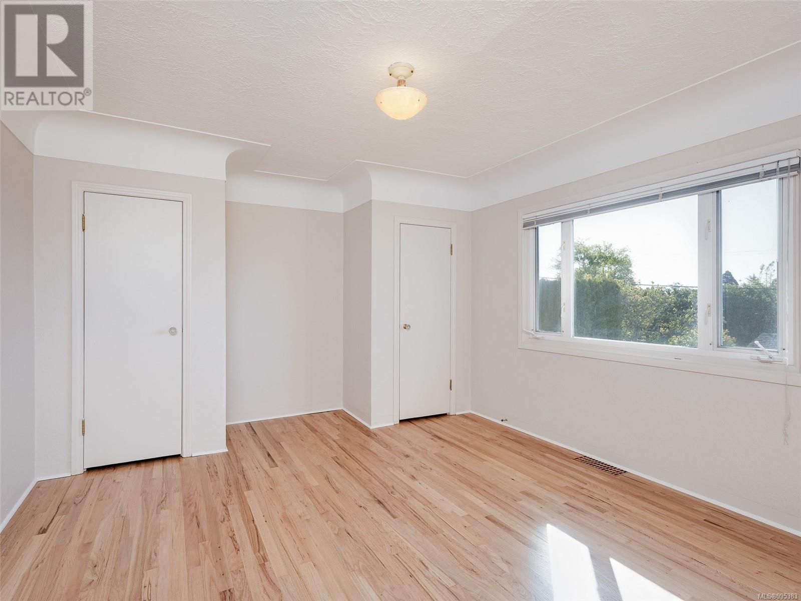  3071 Larkdowne Road, Oak Bay
